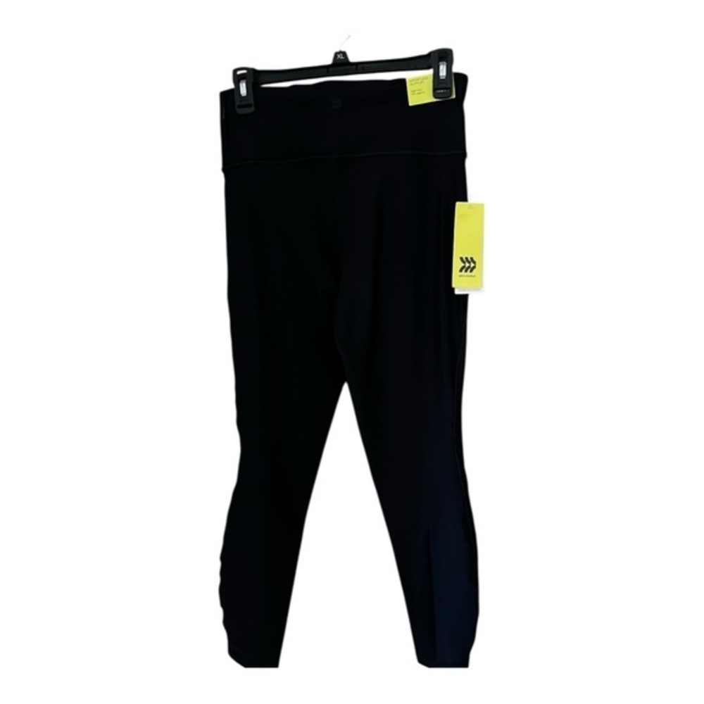 All in motion leggings size M.